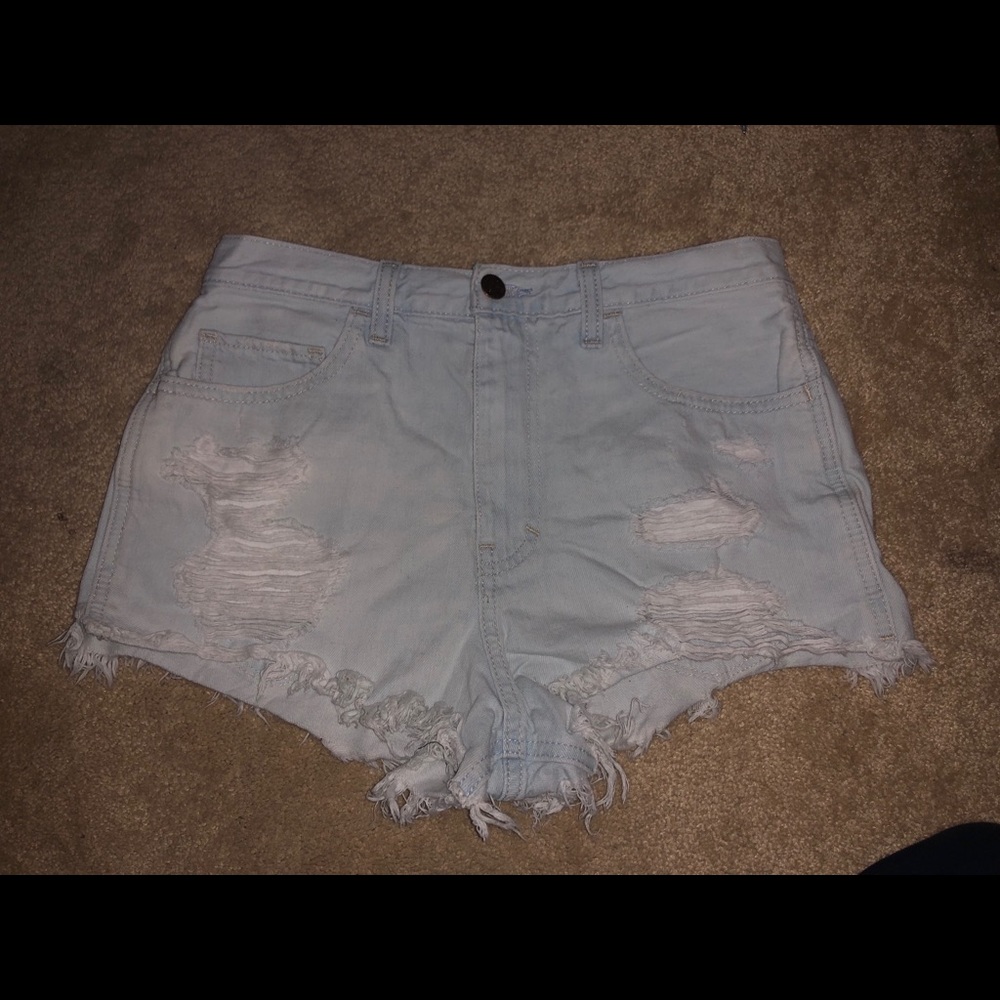 Hollister high waisted shorts